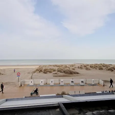 In Near The Beach, Cleaning Included Apartamento Nieuwpoort